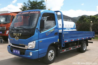 驾驶室八卦（8） 神似丰田黛娜的国产轻卡——斯卡特